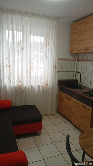 Garsonieră decomandată în Central