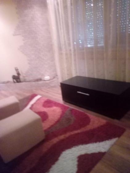 Apartament cu 2 camere decomandat în Miorița