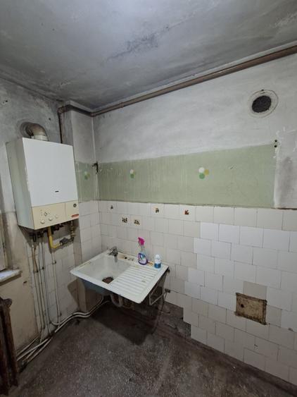 Apartament cu 2 camere semidecomandat în Ultracentral