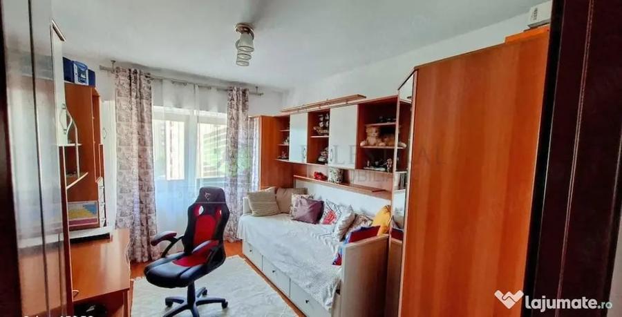 Apartament 3 camere Scriitorilor decomandat, etaj intermedia - 4