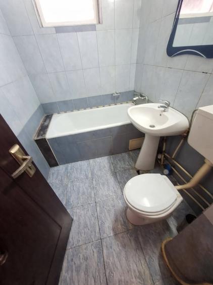 Apartament cu 3 camere decomandat în Inel II