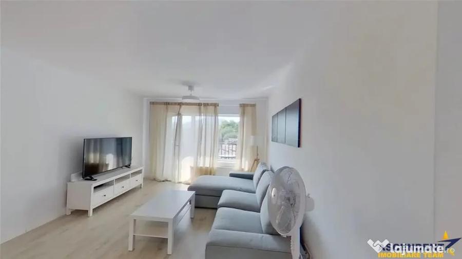 Apartament cu 2 camere decomandat în Noua