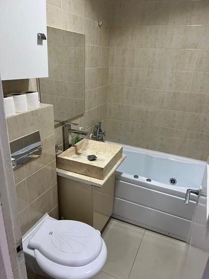 Apartament cu 3 camere în Hipodrom 4