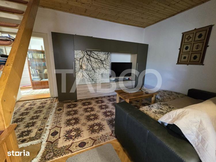 Casă cu 7 camere cu Teren 432 Mp în Reșița