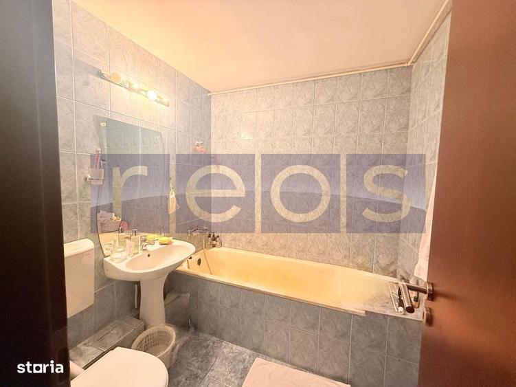 Apartament cu 3 camere decomandat, mobilat în Calea Călărașilor