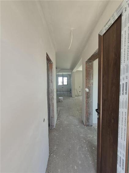 Duplex cu 4 camere cu Teren 300 Mp în Moșnița Nouă