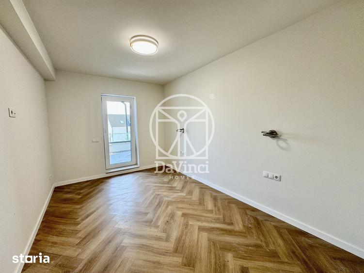 Apartament cu 5 camere în Cristian