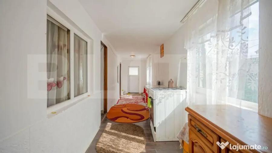 Casa de vanzare in Sanpetru structura din lemn - 7
