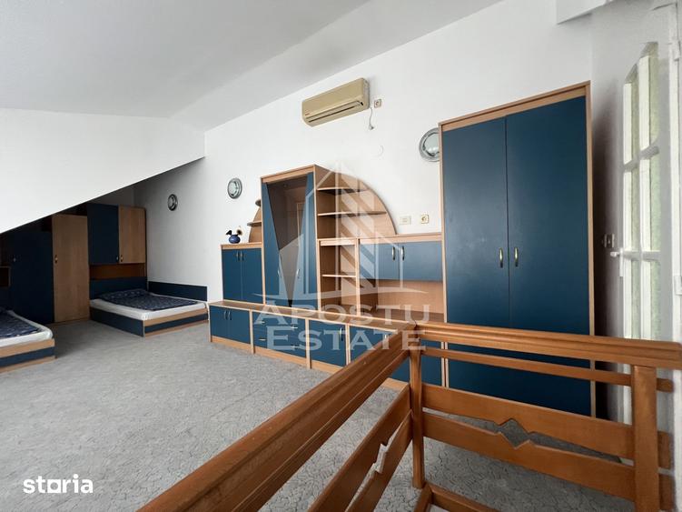 Apartament cu 4 camere în Central