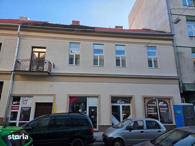 Apartament cu 3 camere decomandat în Ultracentral