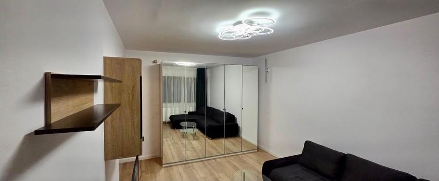 Apartament cu 2 camere decomandat în Regie