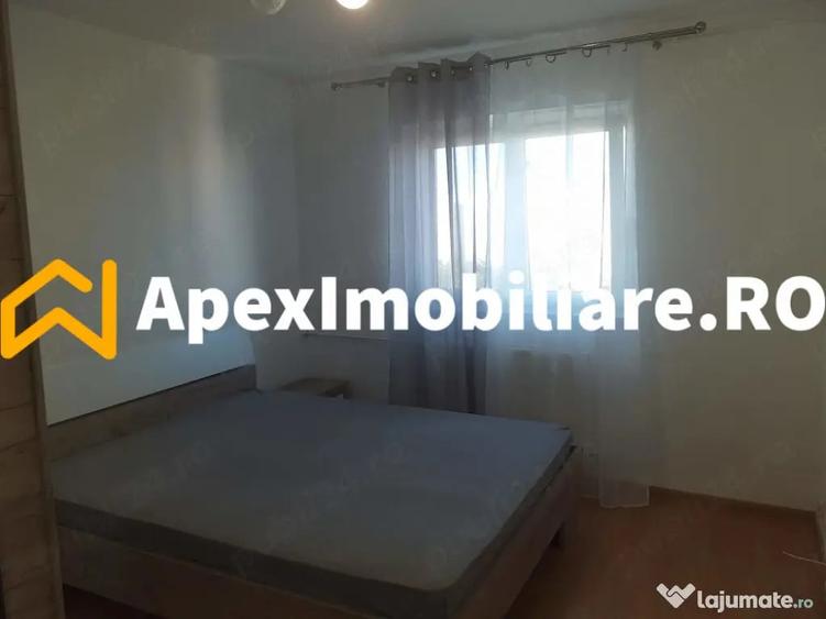 Apartament cu 2 camere semidecomandat în Costin Georgian