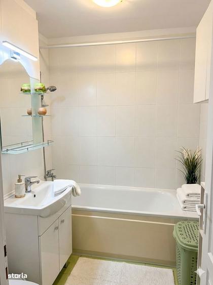 Apartament cu 3 camere decomandat în Scriitorilor