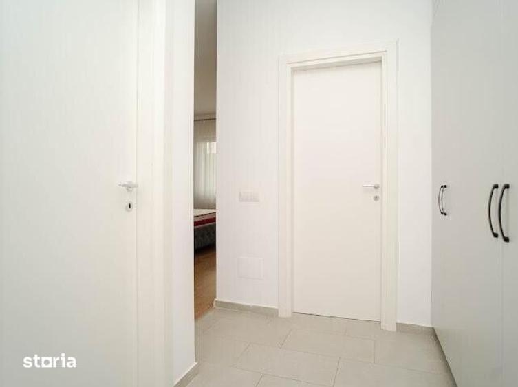 Garsonieră decomandată, mobilată în Nicolina