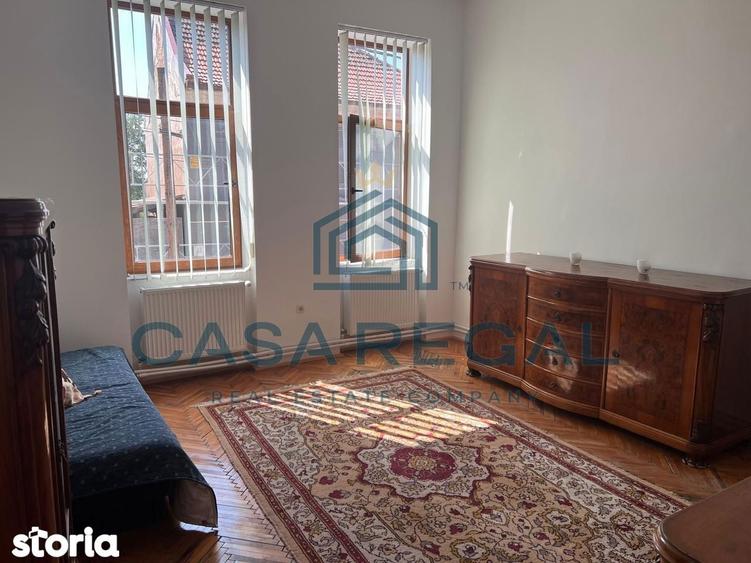 Apartament cu 2 camere, mobilat în Central