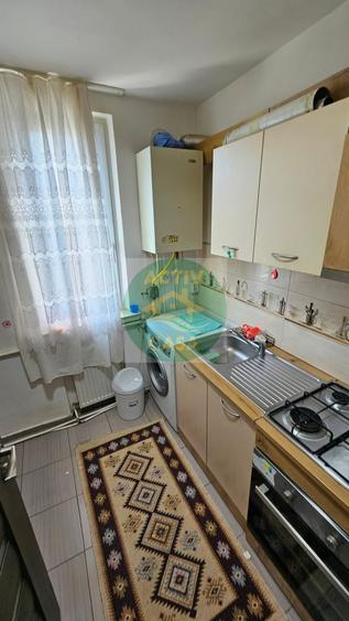 Apartament cu 2 camere decomandat în Est