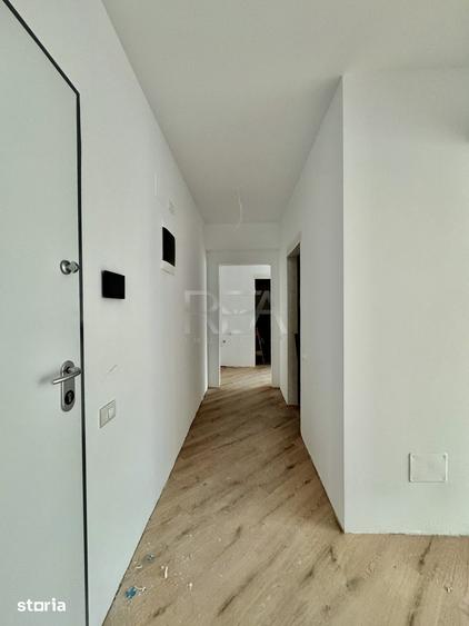 Apartament cu 3 camere semidecomandat în Iancului