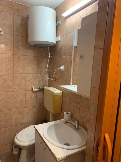 Garsonieră decomandată în Exterior Vest