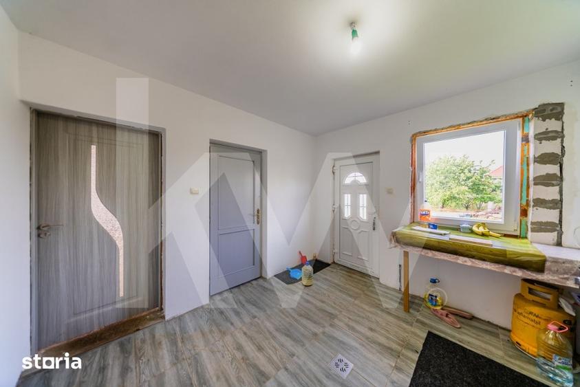 Casă cu 5 camere cu Teren 1200 Mp în Zăbrani