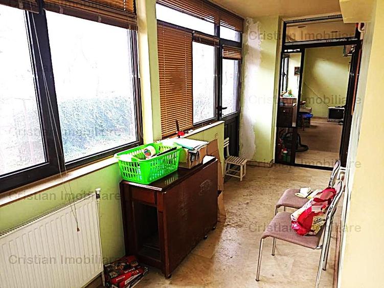 Apartament cu 3 camere decomandat în Viziru 3