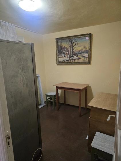 Casă cu 2 camere cu Teren 140 Mp în Central