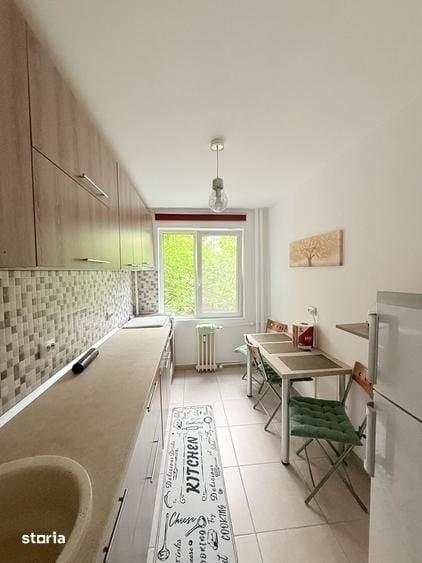 Apartament cu 2 camere decomandat în Ozana