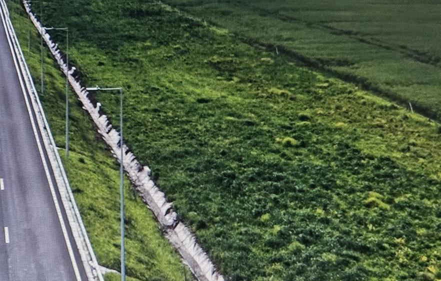 Teren de 13500 mp, în Obor