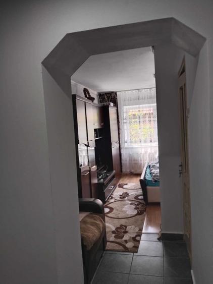 Apartament cu 3 camere decomandat în Rădăuți
