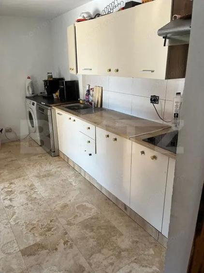 Casă cu 3 camere cu Teren 980 Mp în Valea