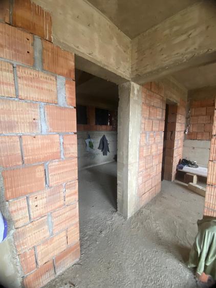 Apartament cu 3 camere în Apahida