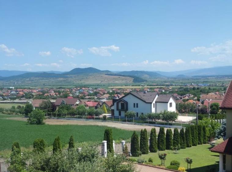 Casă cu 4 camere în Reghin - 10