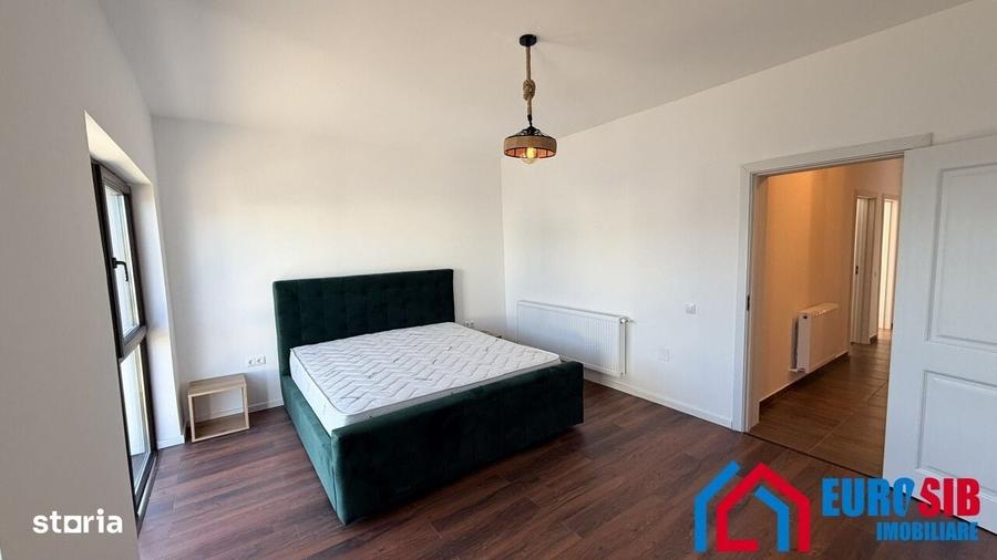 Casă cu 4 camere cu Teren 240 Mp în Central