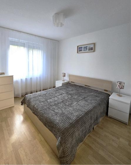 Apartament cu 2 camere decomandat în Berceni