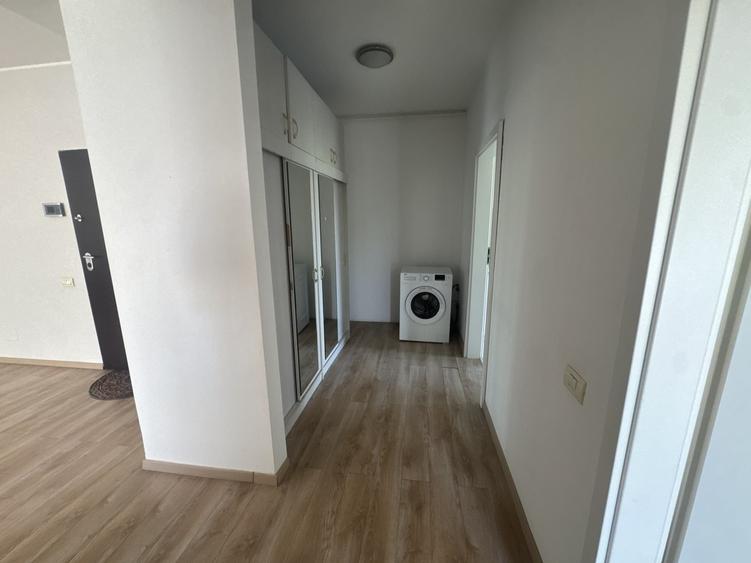 Apartament cu 2 camere decomandat, mobilat în Băneasa