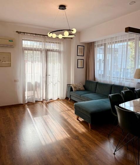 Apartament cu 3 camere decomandat, mobilat în Domenii