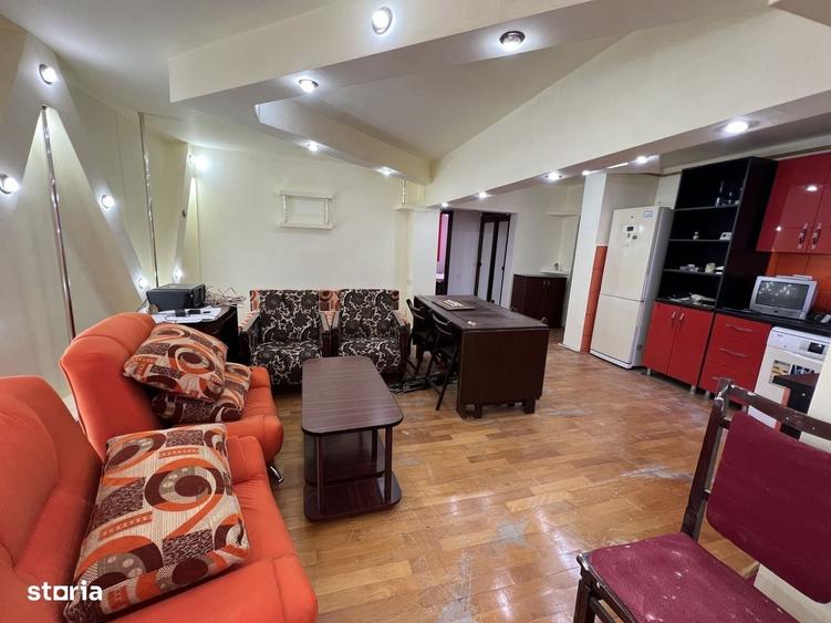 Apartament cu 3 camere decomandat în Central
