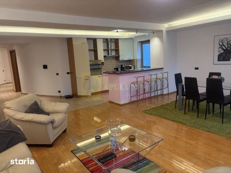 Apartament cu 3 camere, mobilat în Aviatorilor