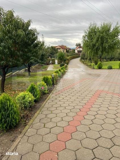 Casă cu 8 camere cu Teren 2200 Mp în Sâncraiu de Mureș