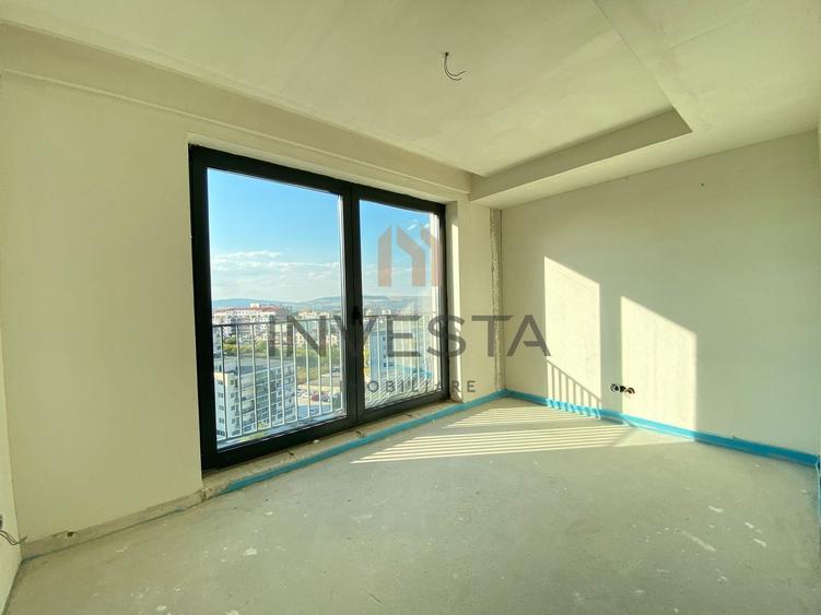 Apartament cu 3 camere semidecomandat în Bună Ziua