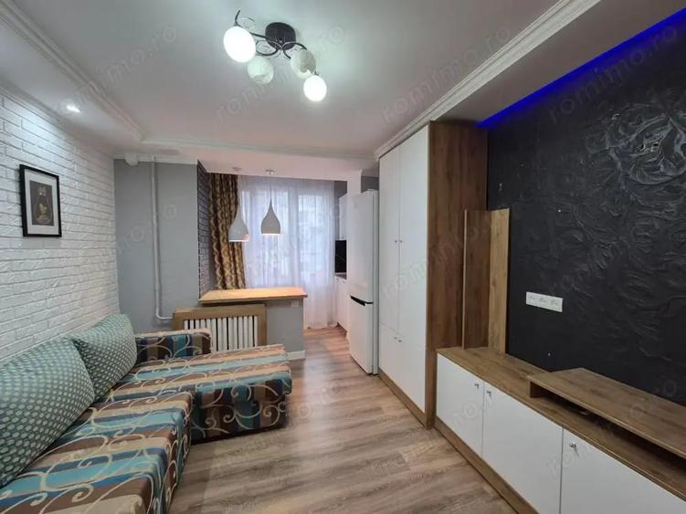 Garsonieră semidecomandată în Basarabia