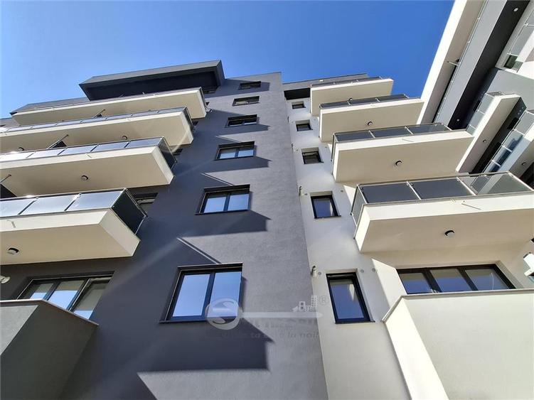 Apartament cu 3 camere decomandat în Galata