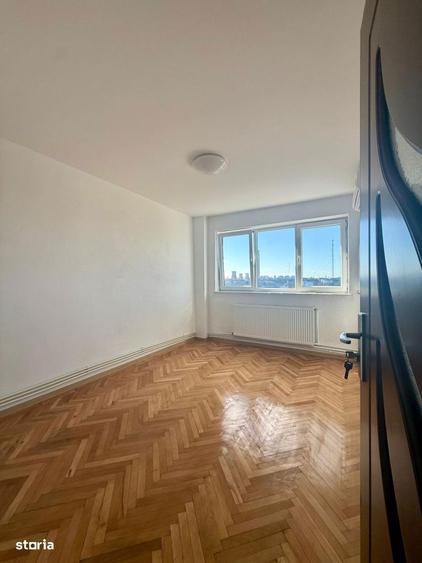 Apartament cu 3 camere decomandat în Gara