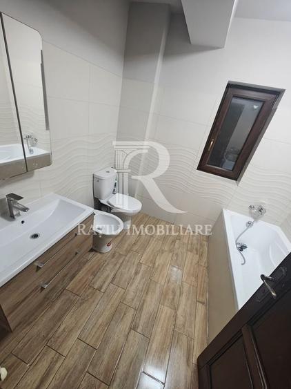 Apartament cu 3 camere | Ultracentral | Oradea - 5