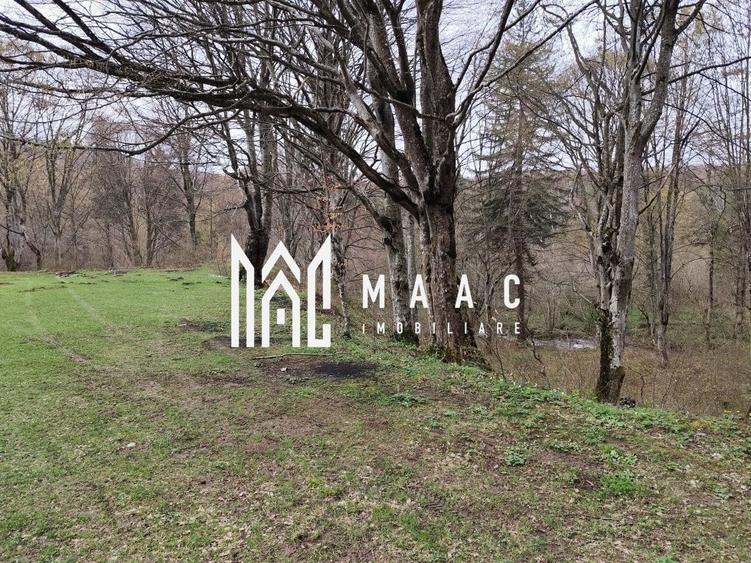 Teren Construcții intravilan de 2000 mp, în Vest