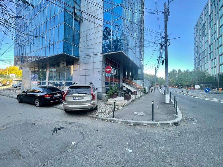 Spațiu comercial, de 82 mp, în Grozăvești
