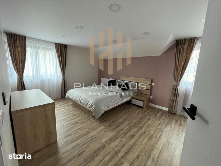Casă cu 5 camere cu Teren 700 Mp în Groși