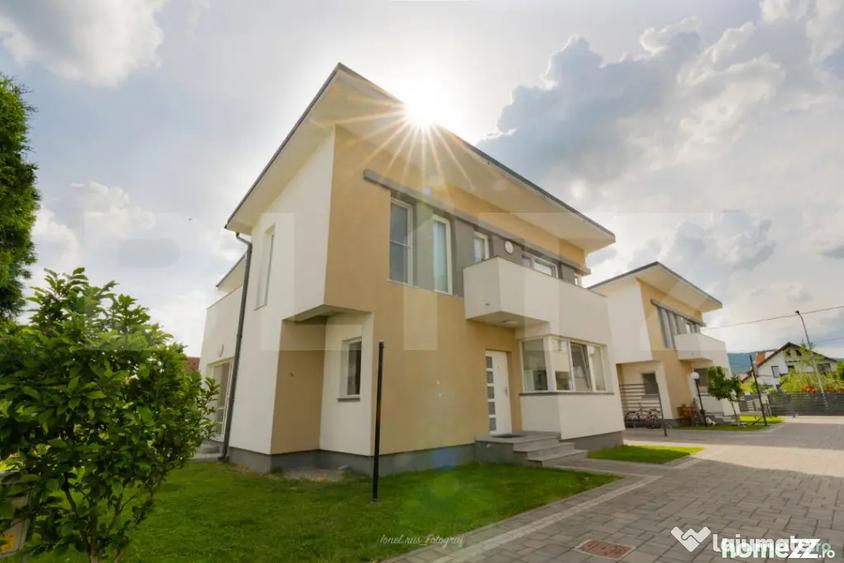 Casă cu 4 camere cu Teren 250 Mp în Unirea