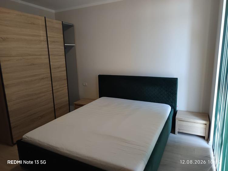 Apartament cu 2 camere decomandat în Soarelui