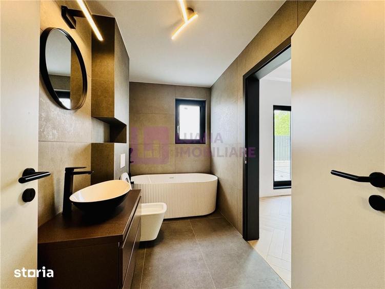 Apartament cu 4 camere în Central