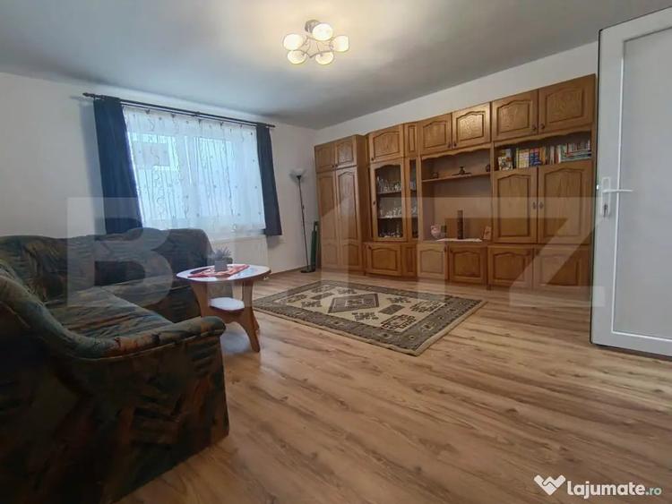 Casă cu 4 camere cu Teren 2000 Mp în Crasna